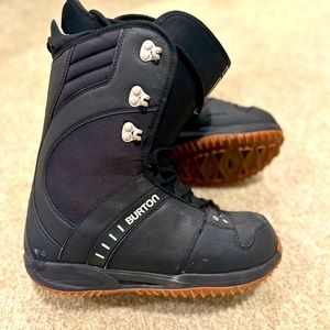 Burton Men’s Size 12 snowboard Boots